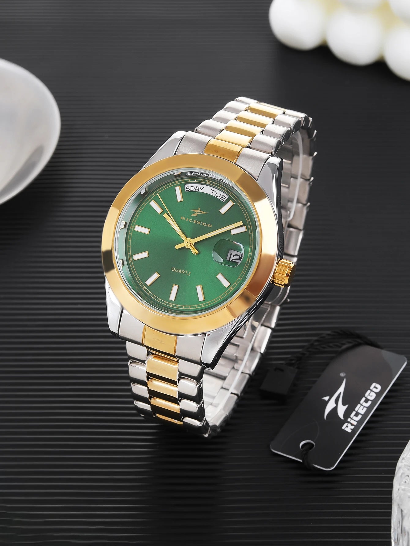 Sa99e10726c9b4373bf0cbddf3f20c5cco
